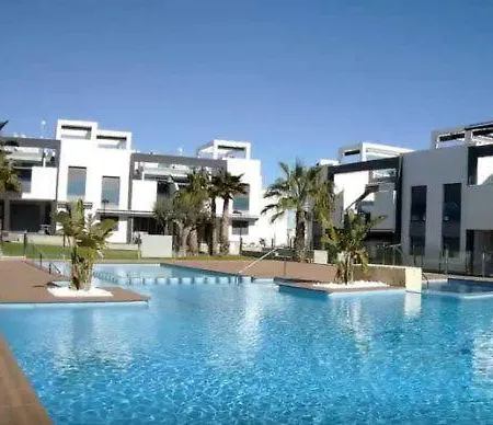 - Punta Prima Penthouse Oasis Vii شقة تورّيفيِخا